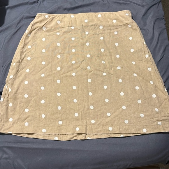 Old Navy Polkadot Skirt - Picture 1 of 4